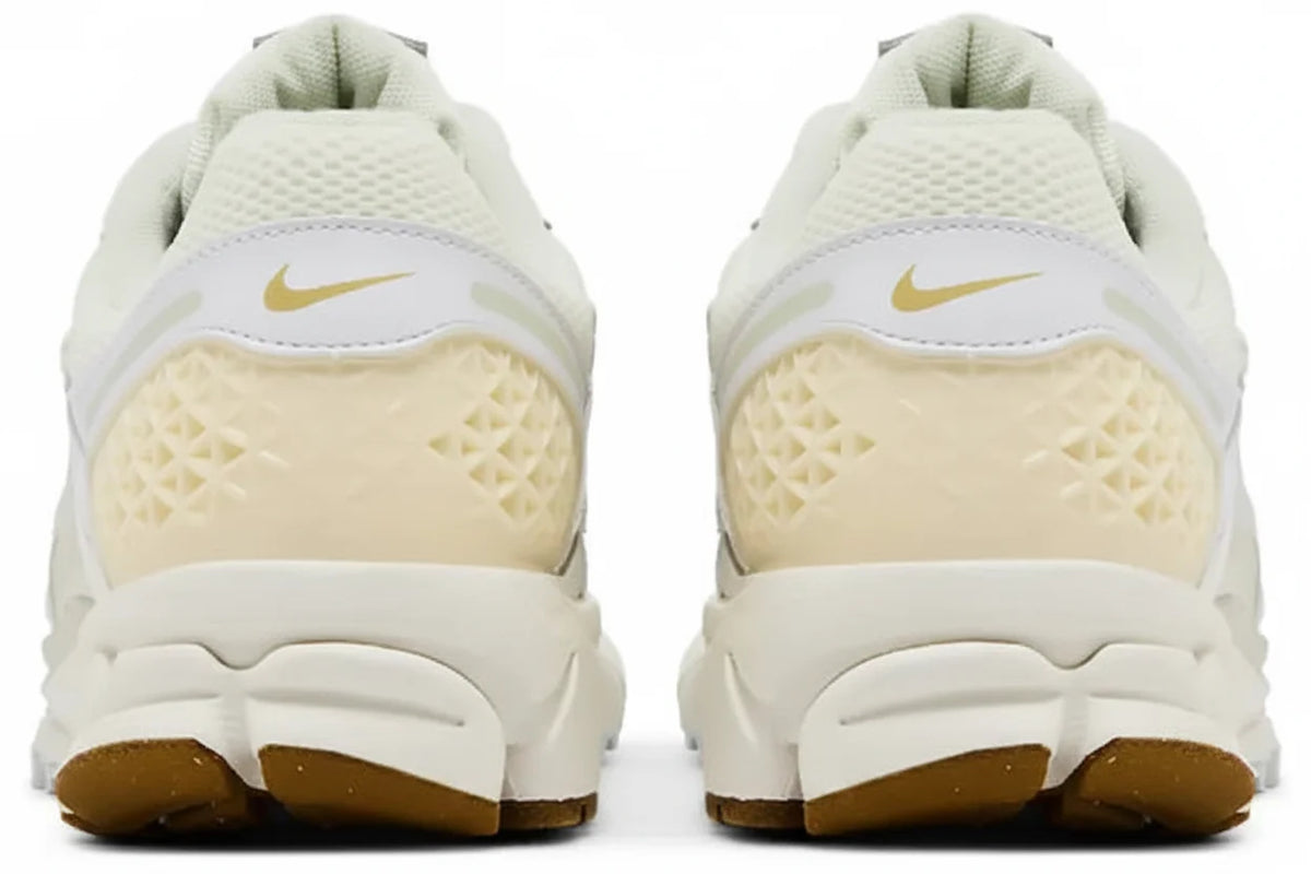 Wmns Air Zoom Vomero 5 'Sail Buff Gold'