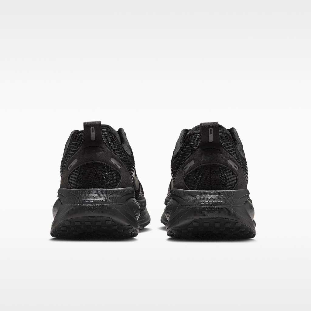 Nike Vomero 18