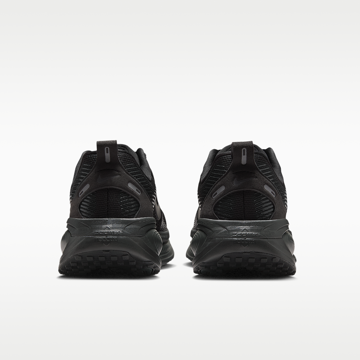 Nike Vomero 18
